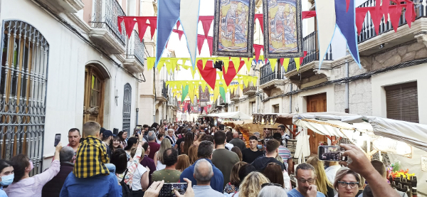 Castalla mantiene la derogación de las tasas por ocupación de la vía pública para la Feria de San Isidro